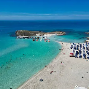 Vassos Nissi & Ξενοδοχείο