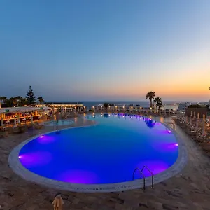 Tofinis Hotell